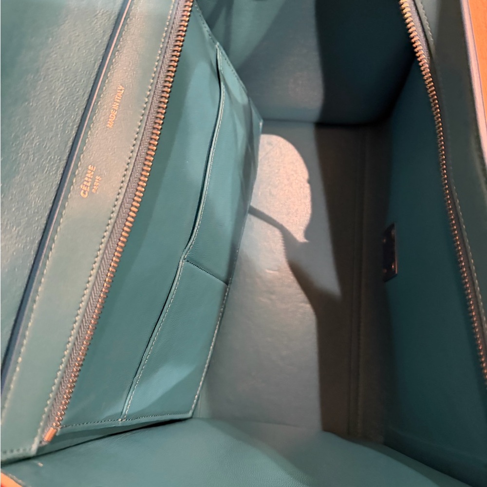 Celine Two-Tone Handbag - Picture 5 of 5